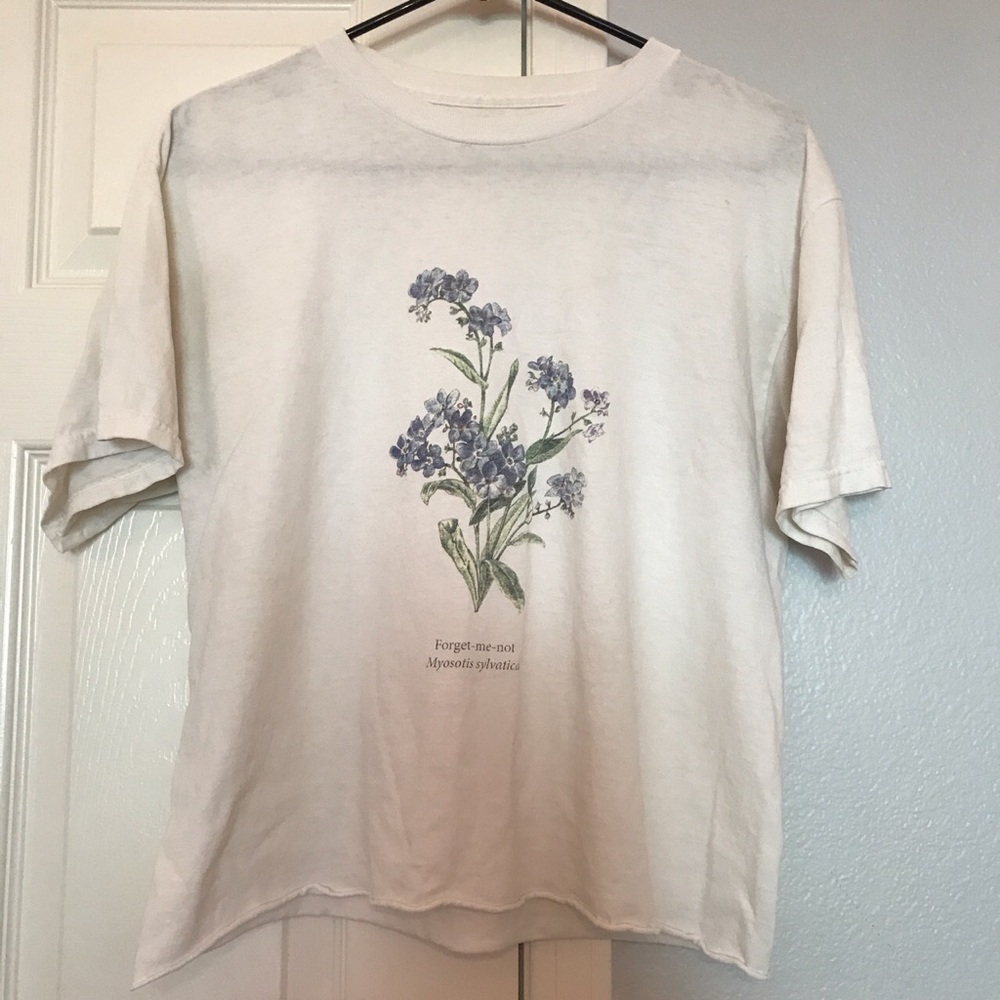 Brandy Melville Forget Me Not Flower T Shirt